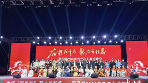 六百载古韵震古城：陆丰甲子英歌以“武”舞动揭阳，非...